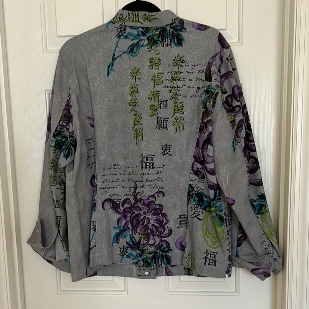 Chico's Additions Gray and Purple Blazer with Artistic Floral Design Chicos Sz 3 - Picture 5 of 8